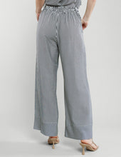 PANTALÓN NEREA A RAYAS