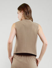 CHALECO CAMERON CAFÉ