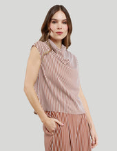 BLUSA VICTORIA A RAYAS CAFÉ