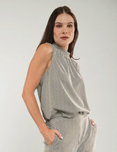 BLUSA NURIA A RAYAS VERDE
